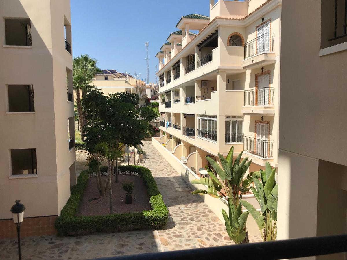 Apartament Jardin De Alba in Villamartin Orihuela Buitenkant foto